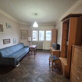 Corneliu Coposu, 10 minute metrou Unirii, chiar la biserica Sfantul Mina